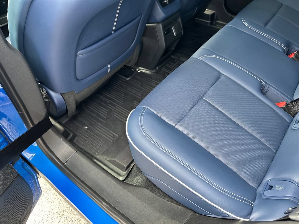 New 2025 Cadillac Optiq Luxury 2 w/ LPO, Floor Liner Package AWD/4WD image 40