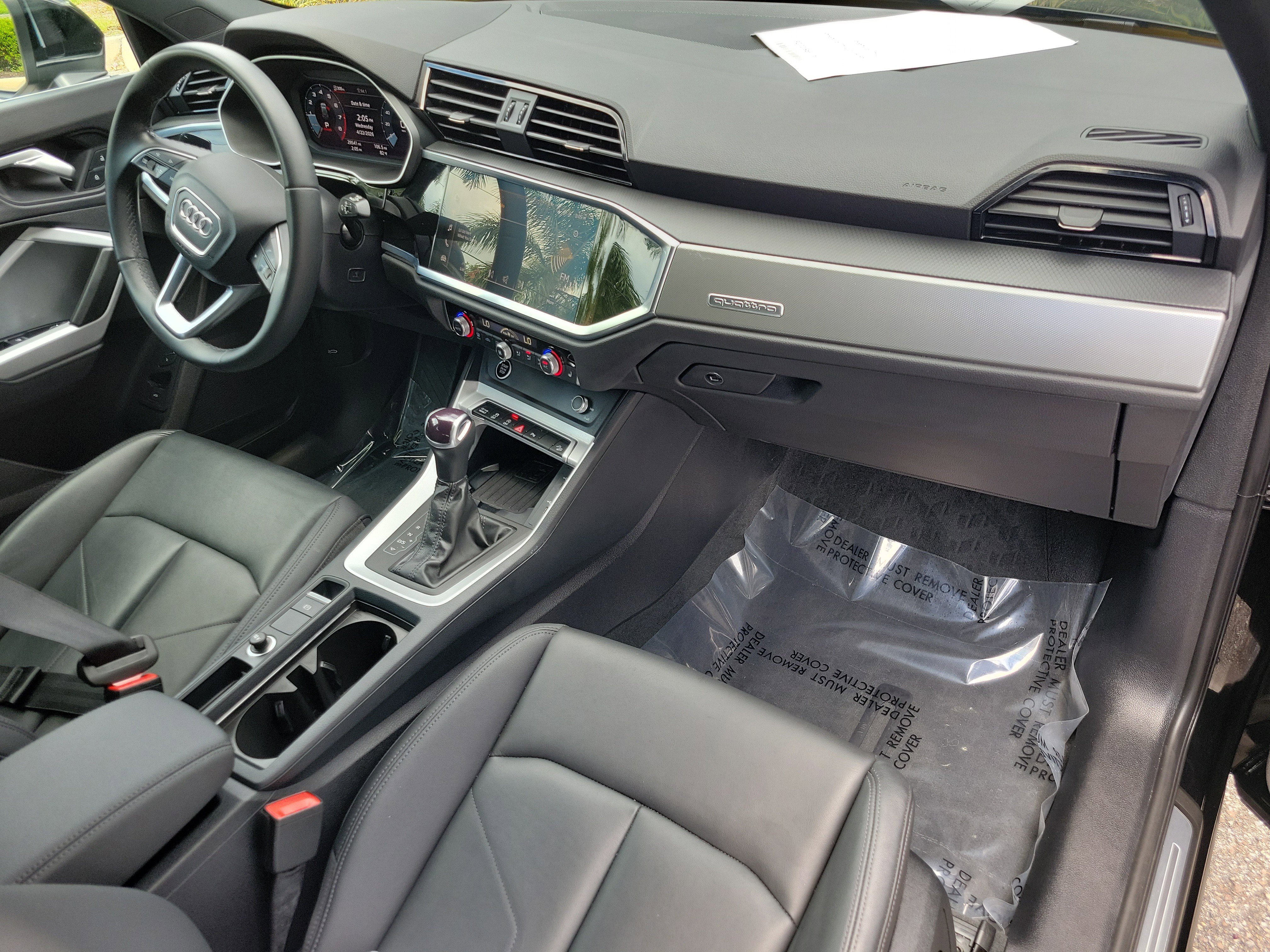 Used 2024 Audi Q3 2.0T Premium image 11