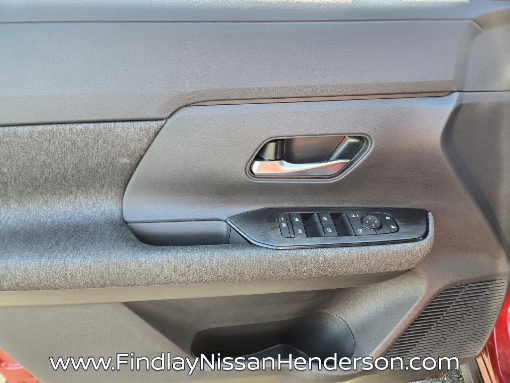New 2026 Nissan Kicks SV w/ Cold Weather Package FWD image 19