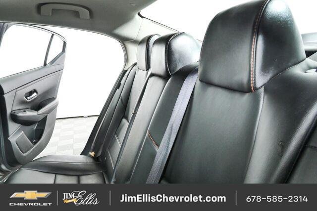Used 2023 Nissan Sentra SR w/ SR Premium Package FWD image 19
