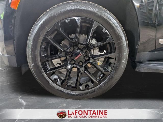 Used 2023 GMC Yukon SLT w/ SLT Premium Package AWD/4WD image 34