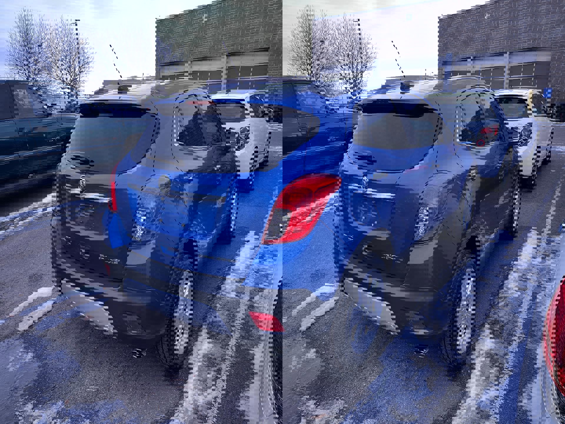 Used 2016 Buick Encore Base image 2