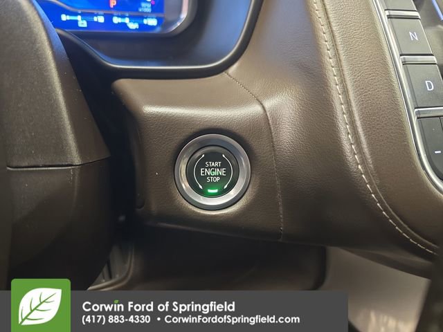 Used 2023 Chevrolet Suburban LT image 28