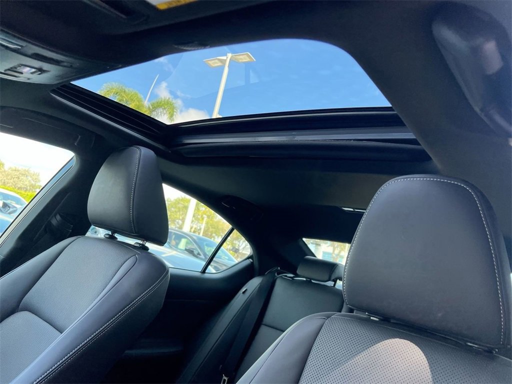 Certified 2024 Lexus IS 350 F Sport image 18