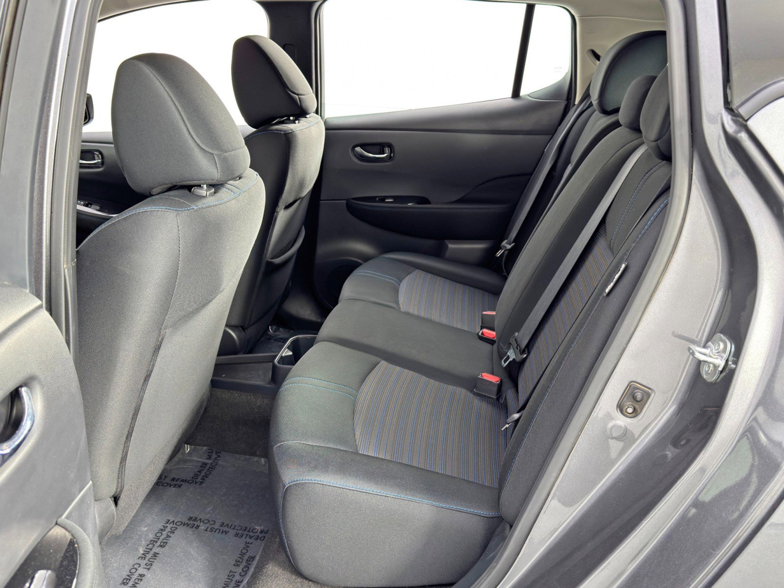 Used 2025 Nissan Leaf SV Plus image 35