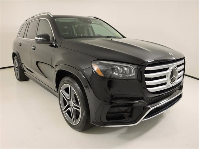 Used 2024 Mercedes-Benz GLS 450 4MATIC image 7