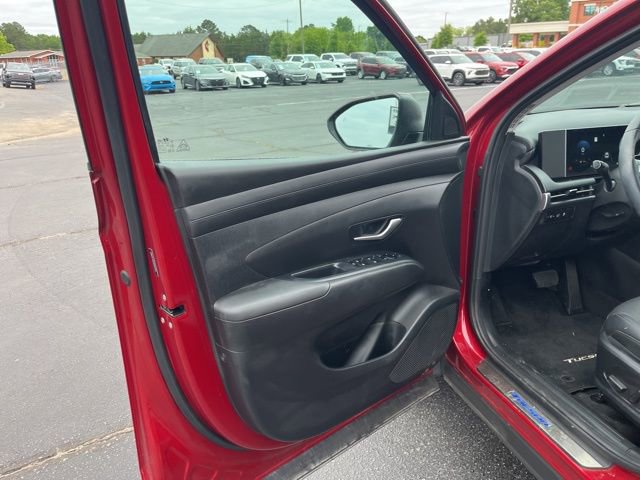 Used 2025 Hyundai Tucson SEL FWD image 5