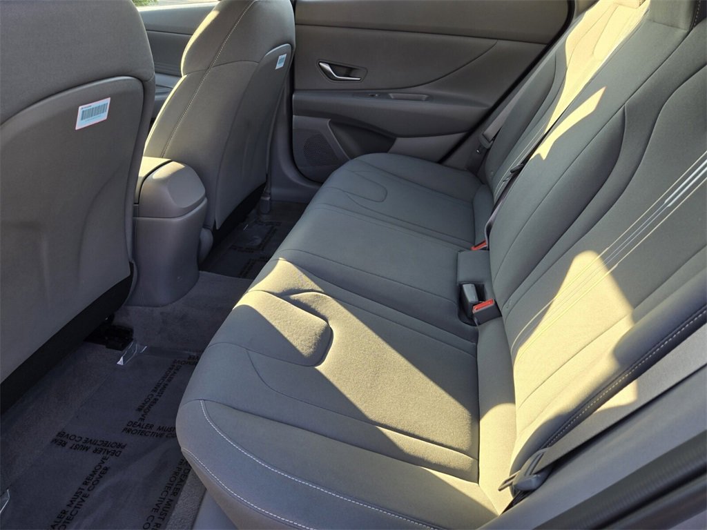 Certified 2023 Hyundai Elantra SEL w/ Cargo Package image 11