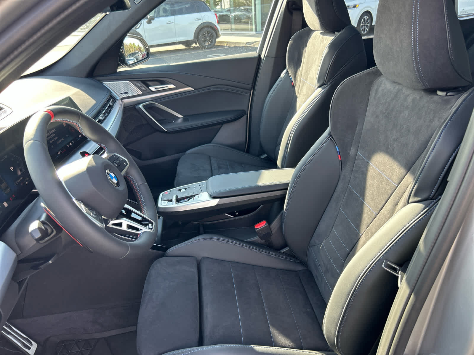 New 2025 BMW X1 M35i w/ Premium Package AWD/4WD image 21