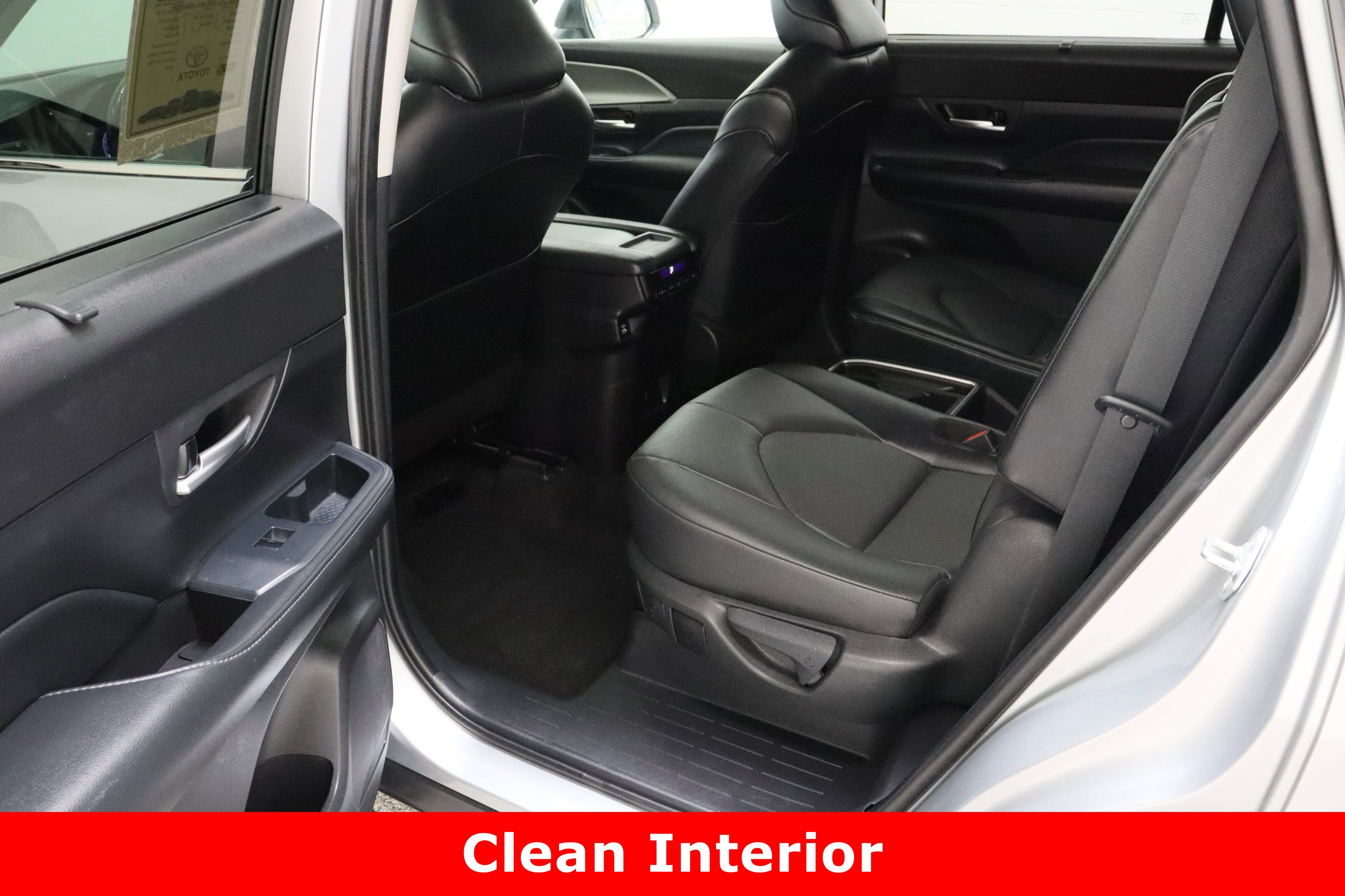 Used 2025 Toyota Grand Highlander FWD image 28