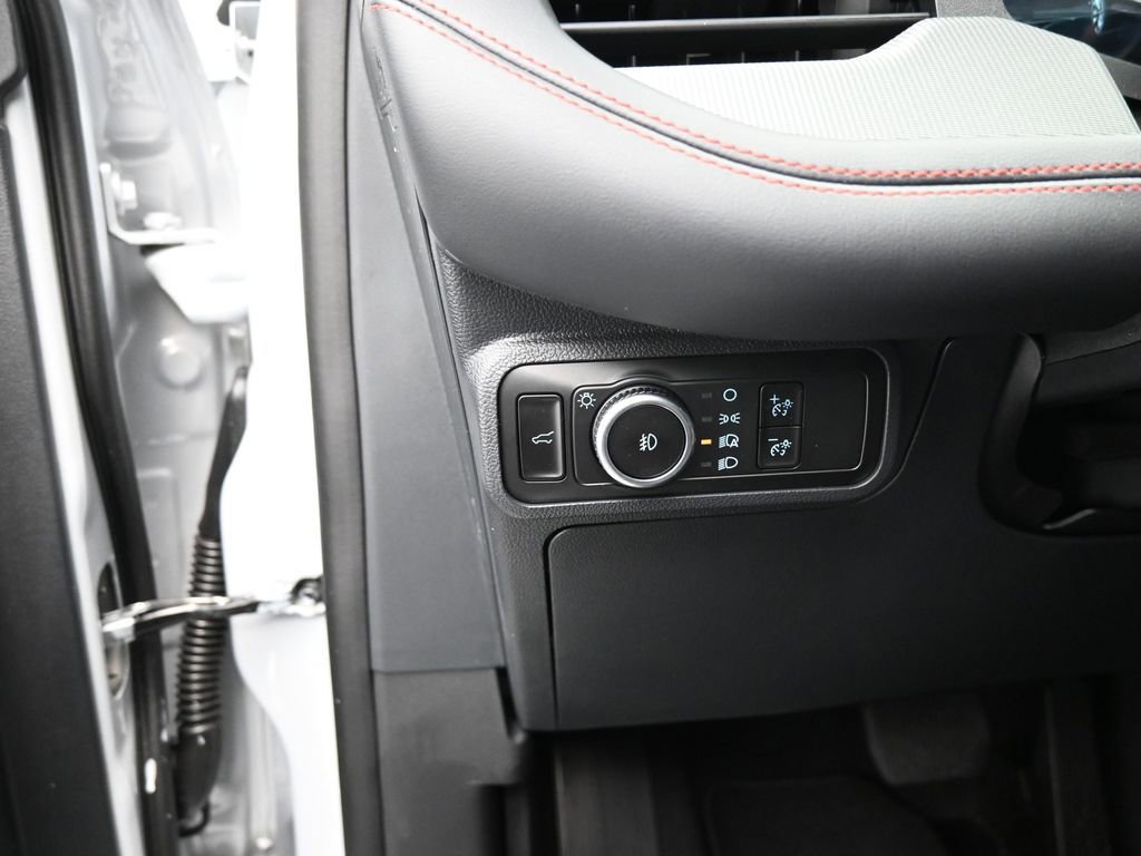 New 2026 Ford Explorer ST-Line w/ ST-Line Street Pack image 11