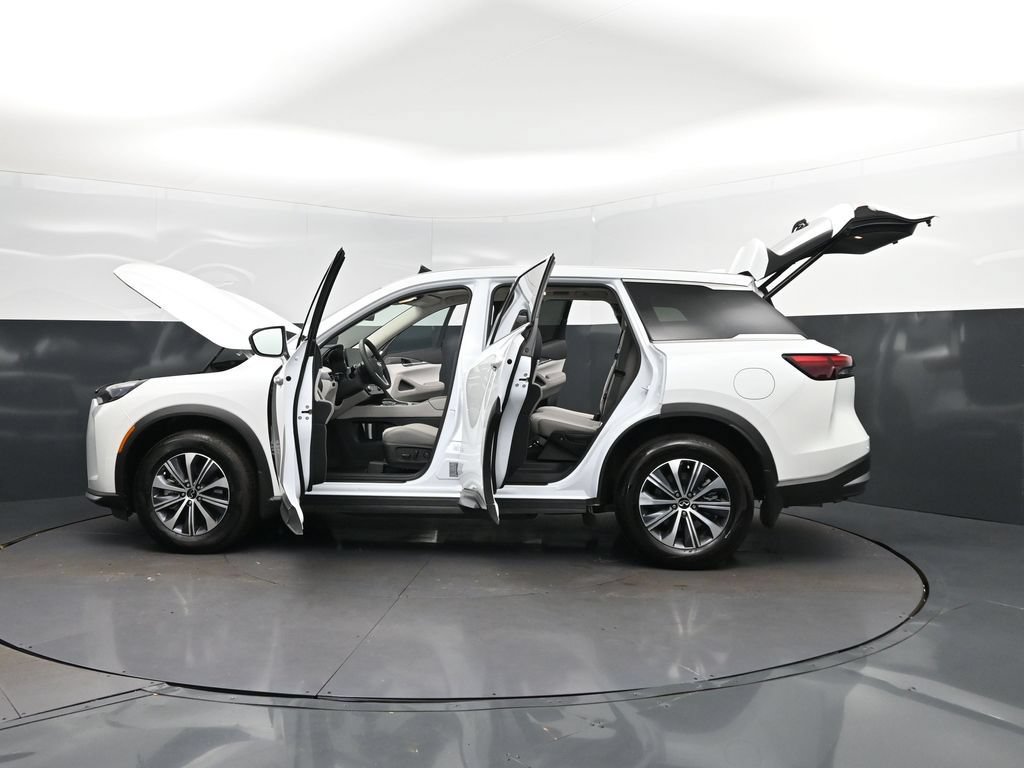 Certified 2026 INFINITI QX60 Pure w/ Cargo Package FWD image 47