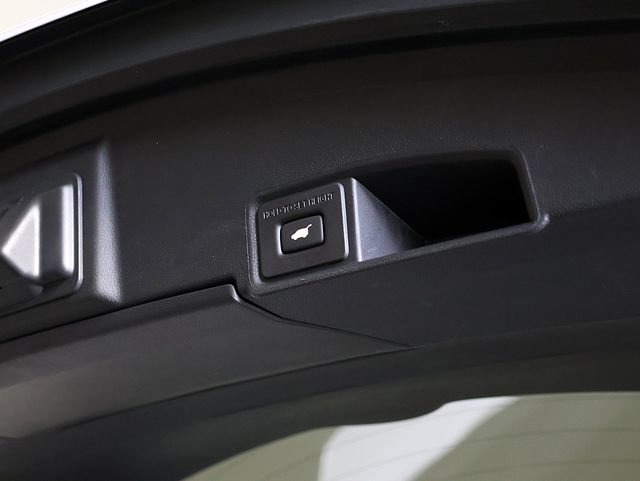 Certified 2024 Acura RDX SH-AWD w/ Advance Package image 32