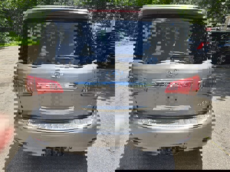 Used 2014 INFINITI QX80 4WD w/ Theater Package image 4