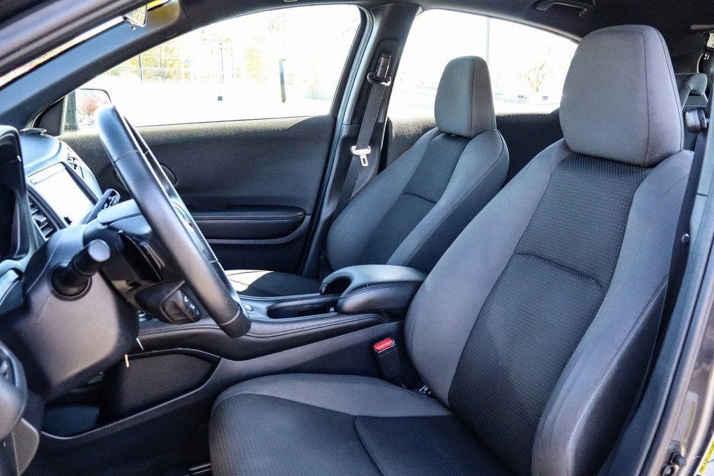 Used 2020 Honda HR-V Sport image 24