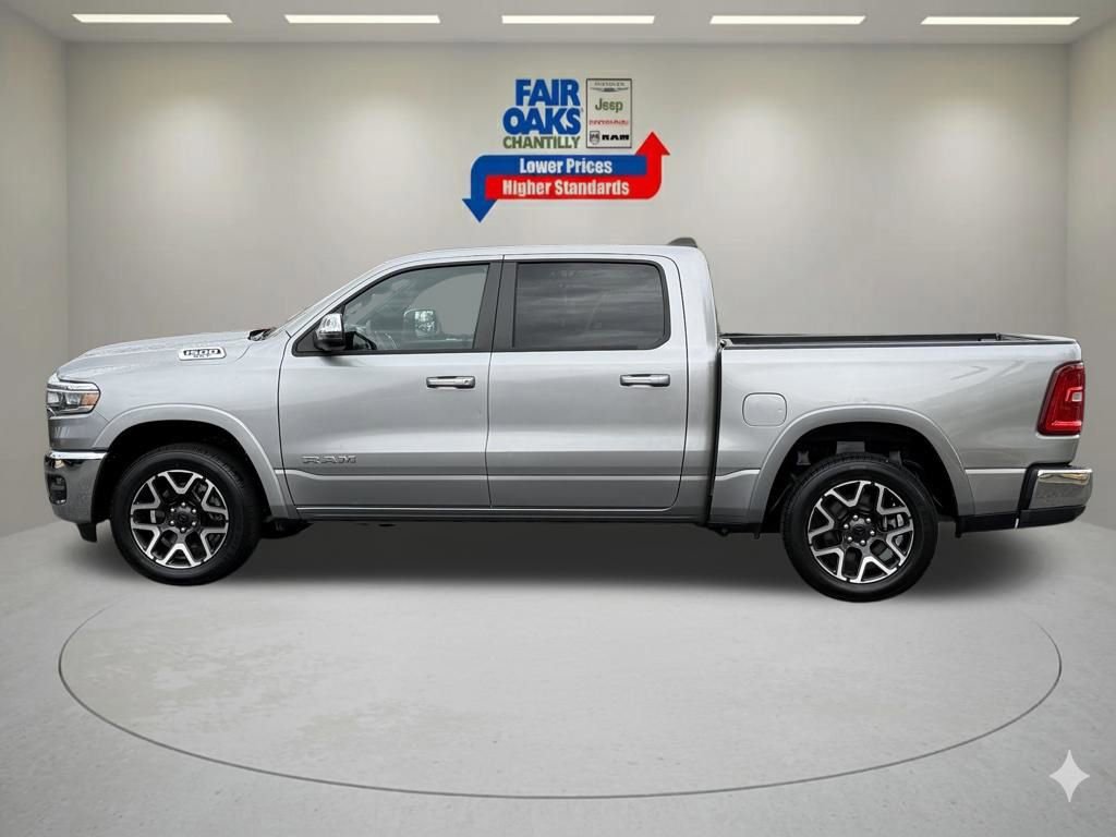 Certified 2025 RAM 1500 Laramie AWD/4WD image 12
