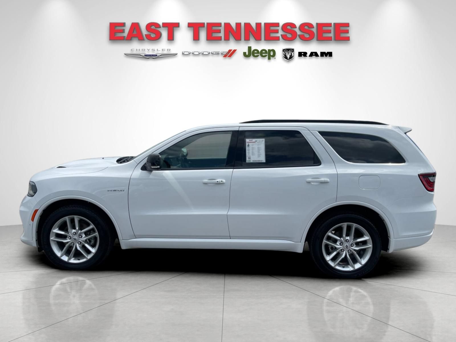 Used 2025 Dodge Durango R/T AWD/4WD image 6