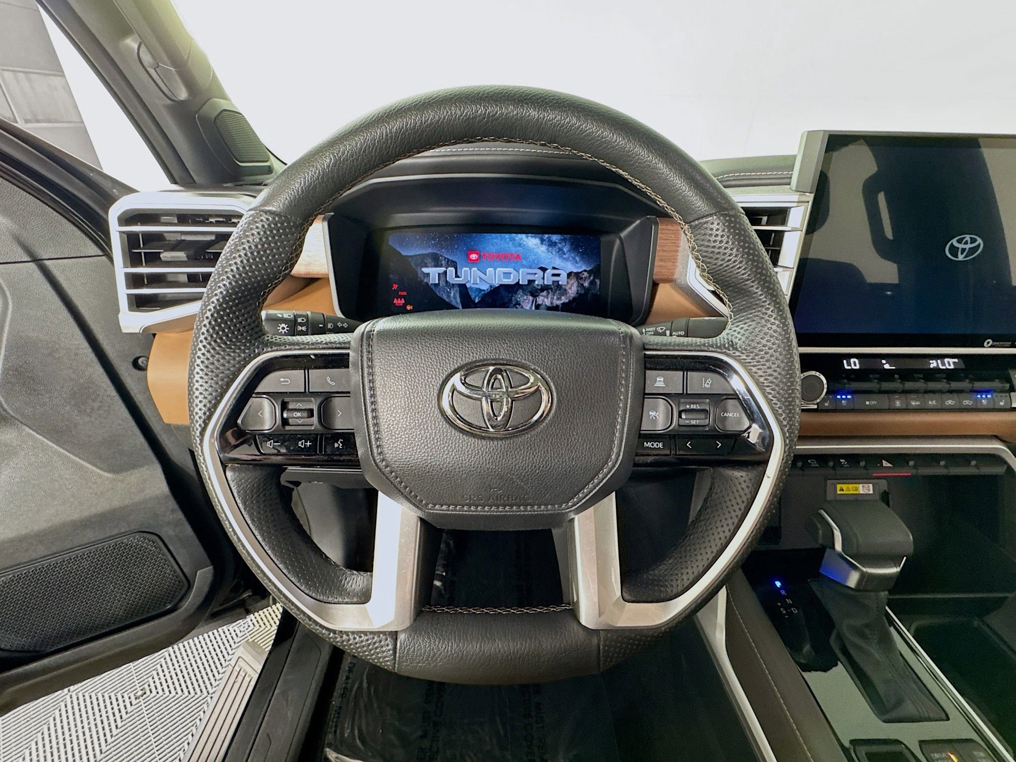 Used 2023 Toyota Tundra 1794 Edition AWD/4WD image 12