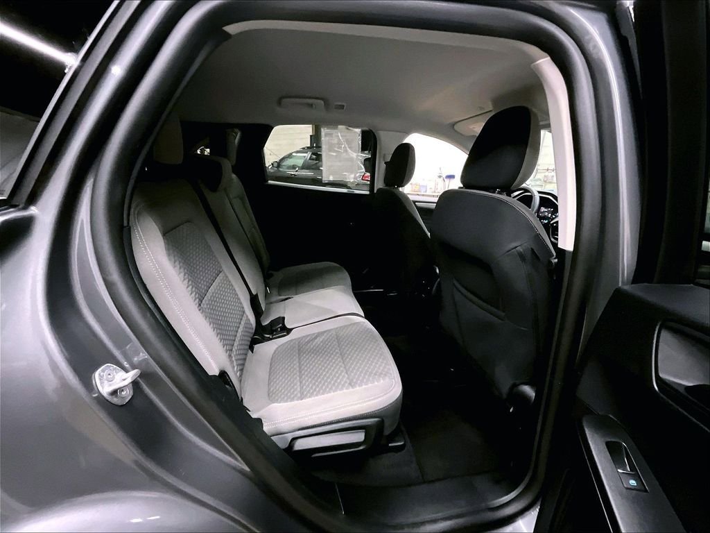 Used 2022 Ford Escape SE w/ Cold Weather Package AWD/4WD image 16
