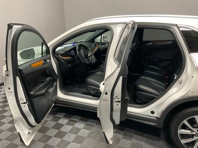 Used 2019 Lincoln MKC Reserve AWD/4WD image 13