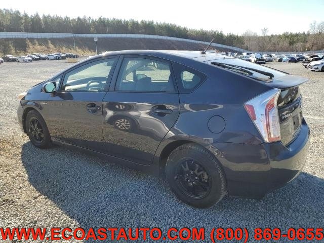 Used 2014 Toyota Prius Two FWD image 2