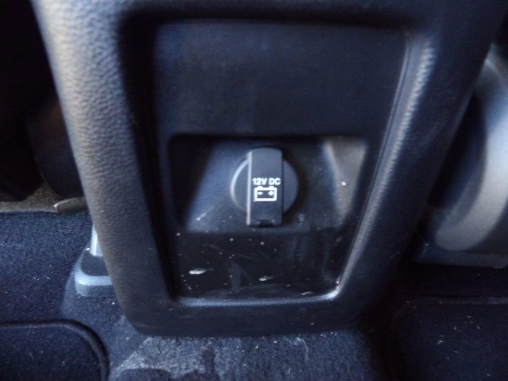 Used 2020 Dodge Journey SE w/ SE Popular Equipment Group image 26