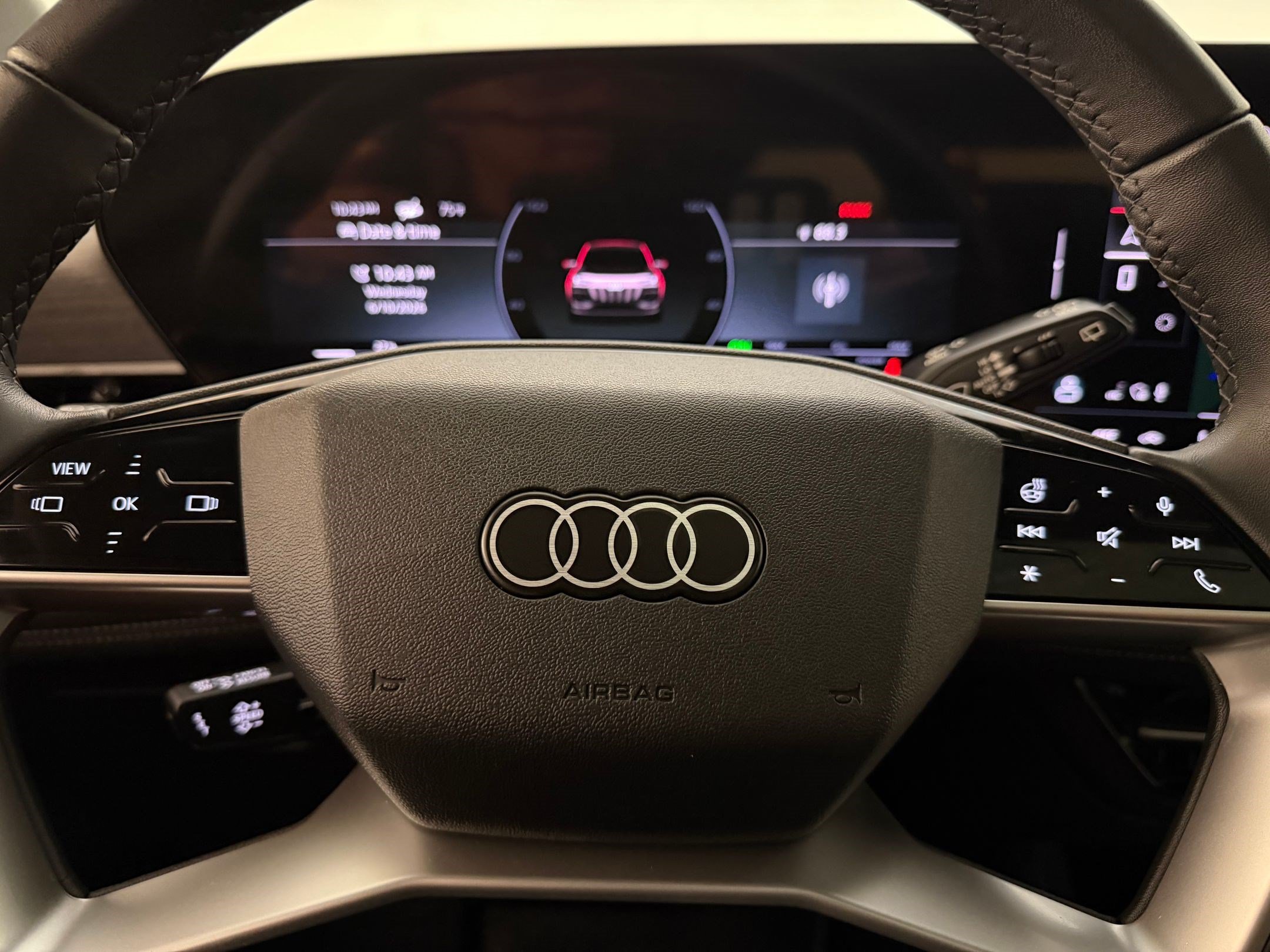 Used 2025 Audi Q6 e-tron Premium w/ Convenience Package AWD/4WD image 18