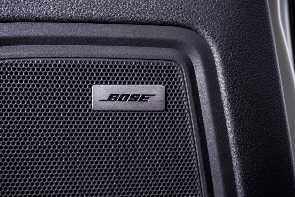 Certified 2025 Porsche Macan image 27