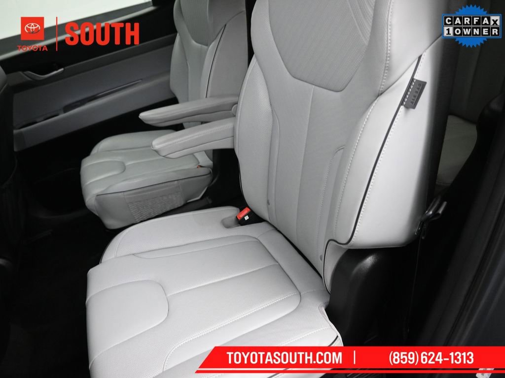 Used 2025 Hyundai Palisade SEL image 21