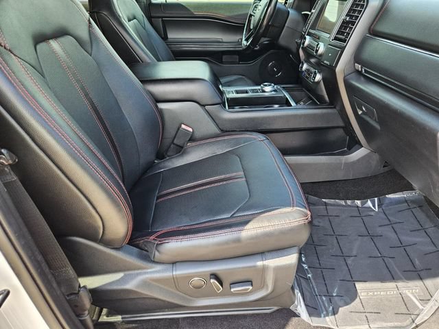 Used 2019 Ford Expedition Limited w/ Equipment Group 303A RWD image 13