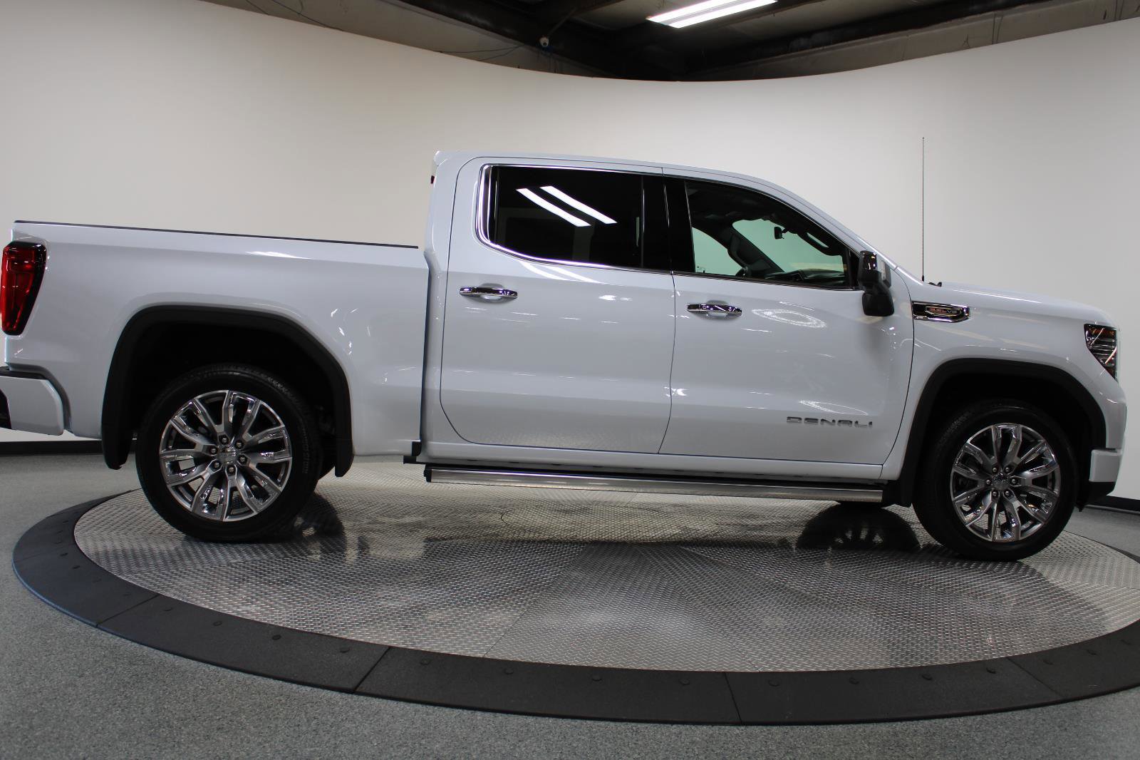 New 2026 GMC Sierra 1500 Denali image 12