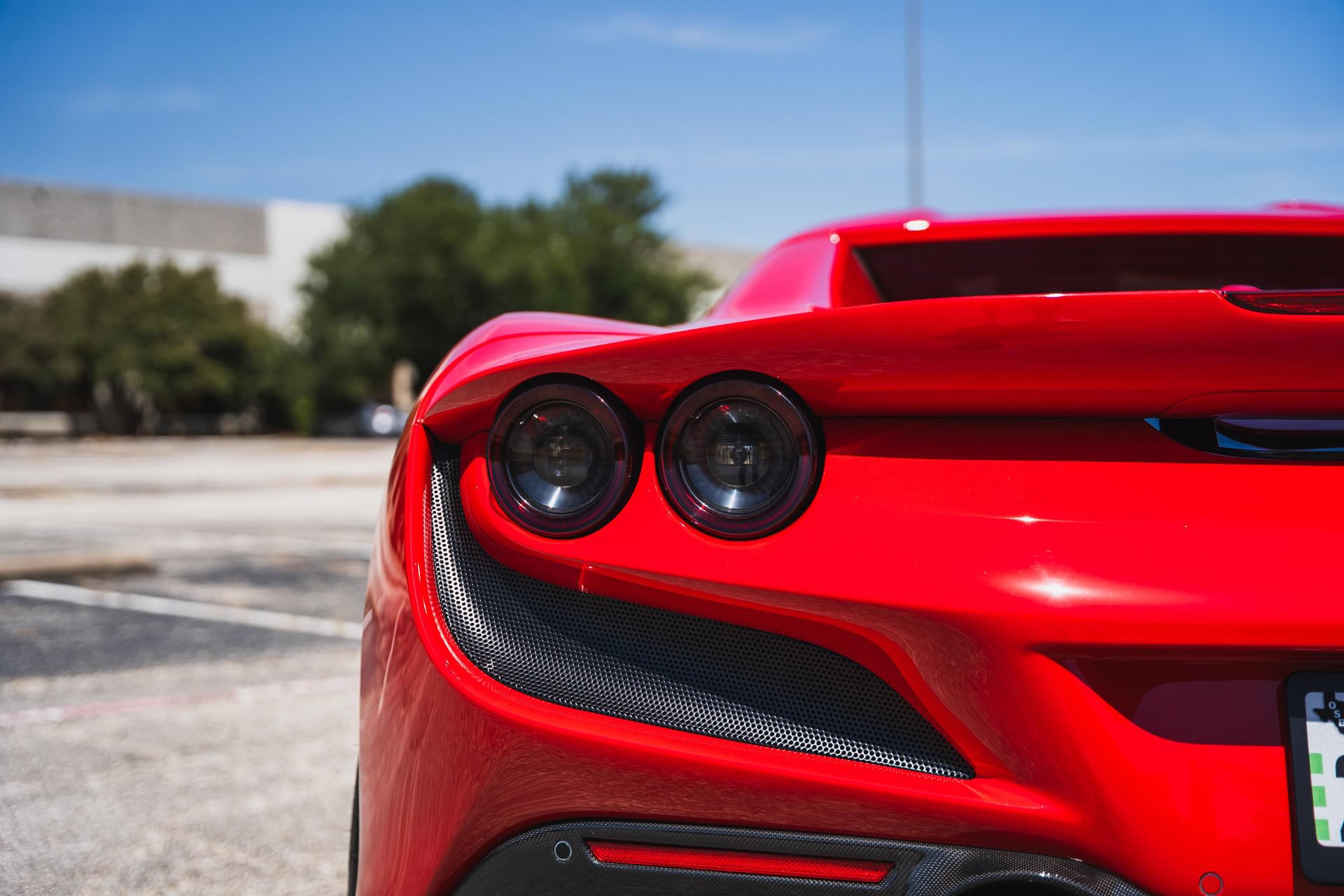 Used 2021 Ferrari F8 Tributo RWD image 24