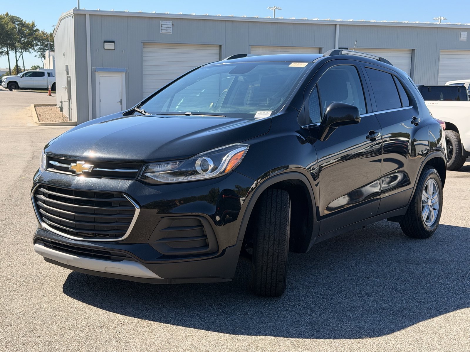 Used 2020 Chevrolet Trax LT FWD image 9