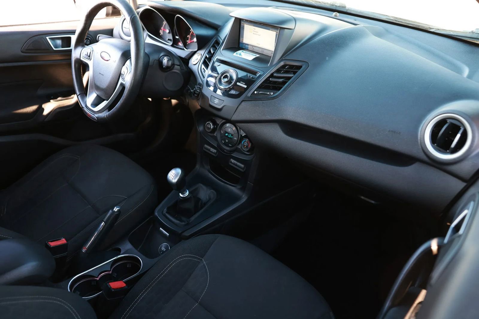 Used 2016 Ford Fiesta ST FWD image 18