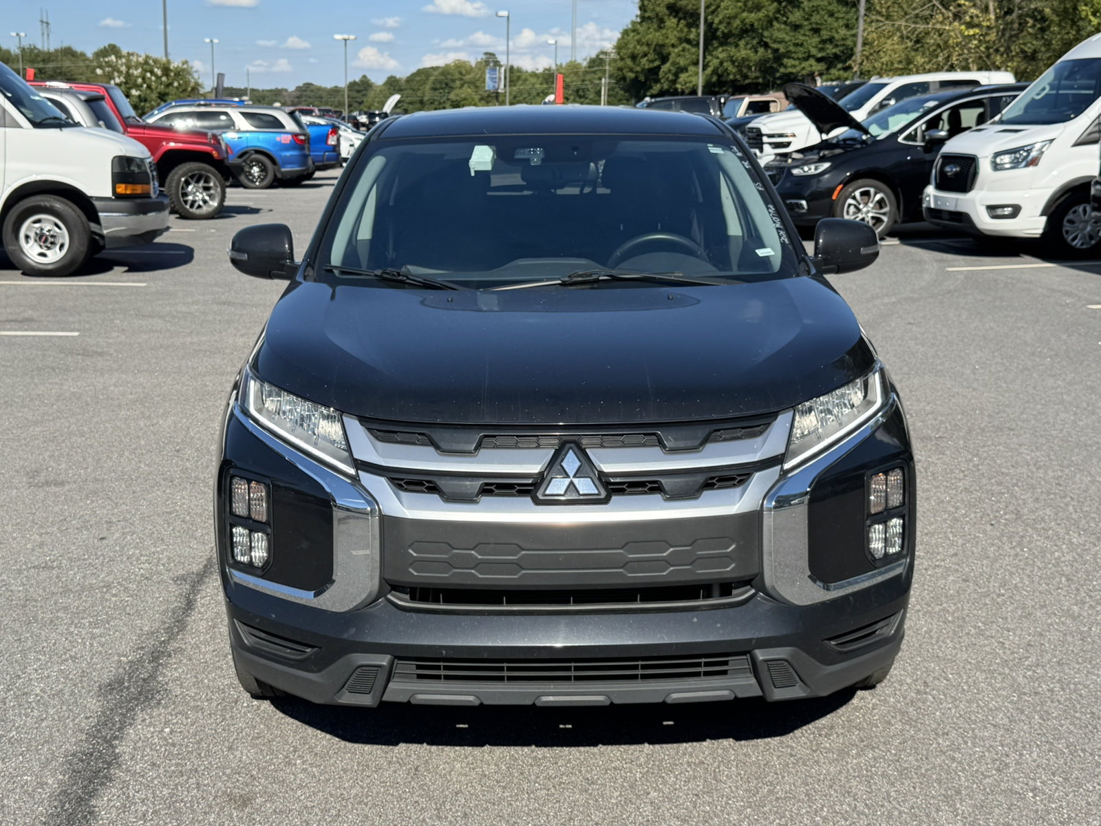 Used 2024 Mitsubishi Outlander Sport SE AWD/4WD image 2