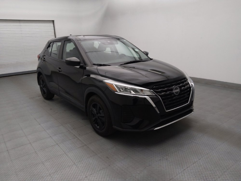 Used 2022 Nissan Kicks S FWD image 13