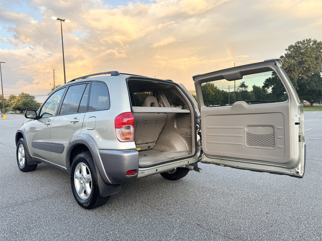 Used 2001 Toyota RAV4 4WD image 27