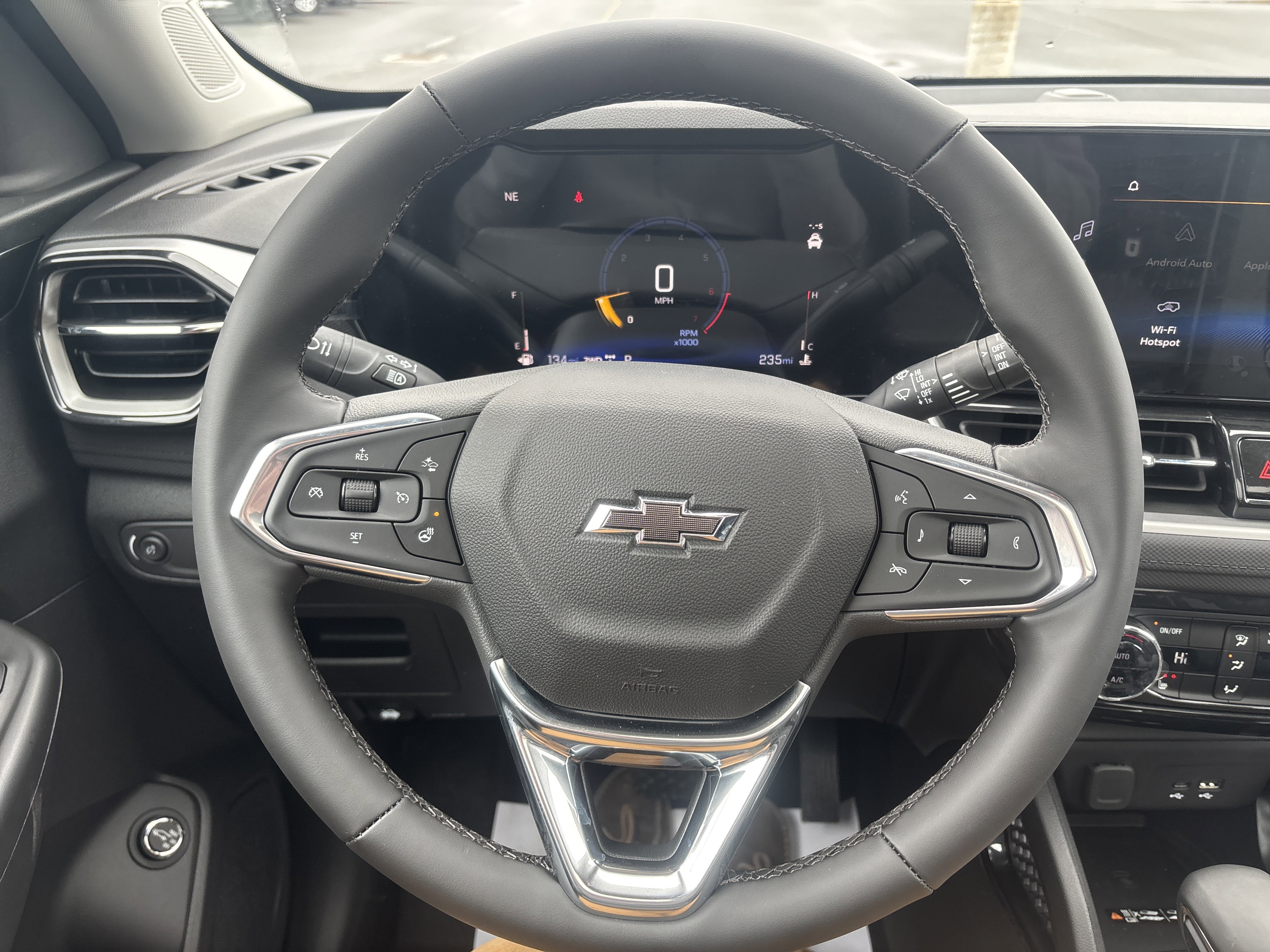 New 2026 Chevrolet TrailBlazer LT w/ Convenience Package image 17