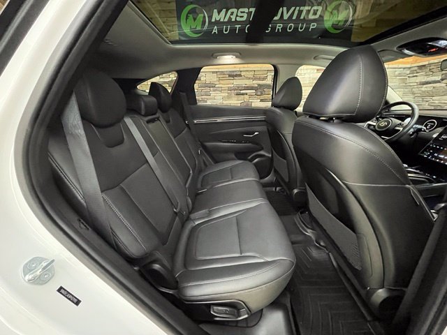 Certified 2023 Hyundai Tucson Limited AWD/4WD image 43