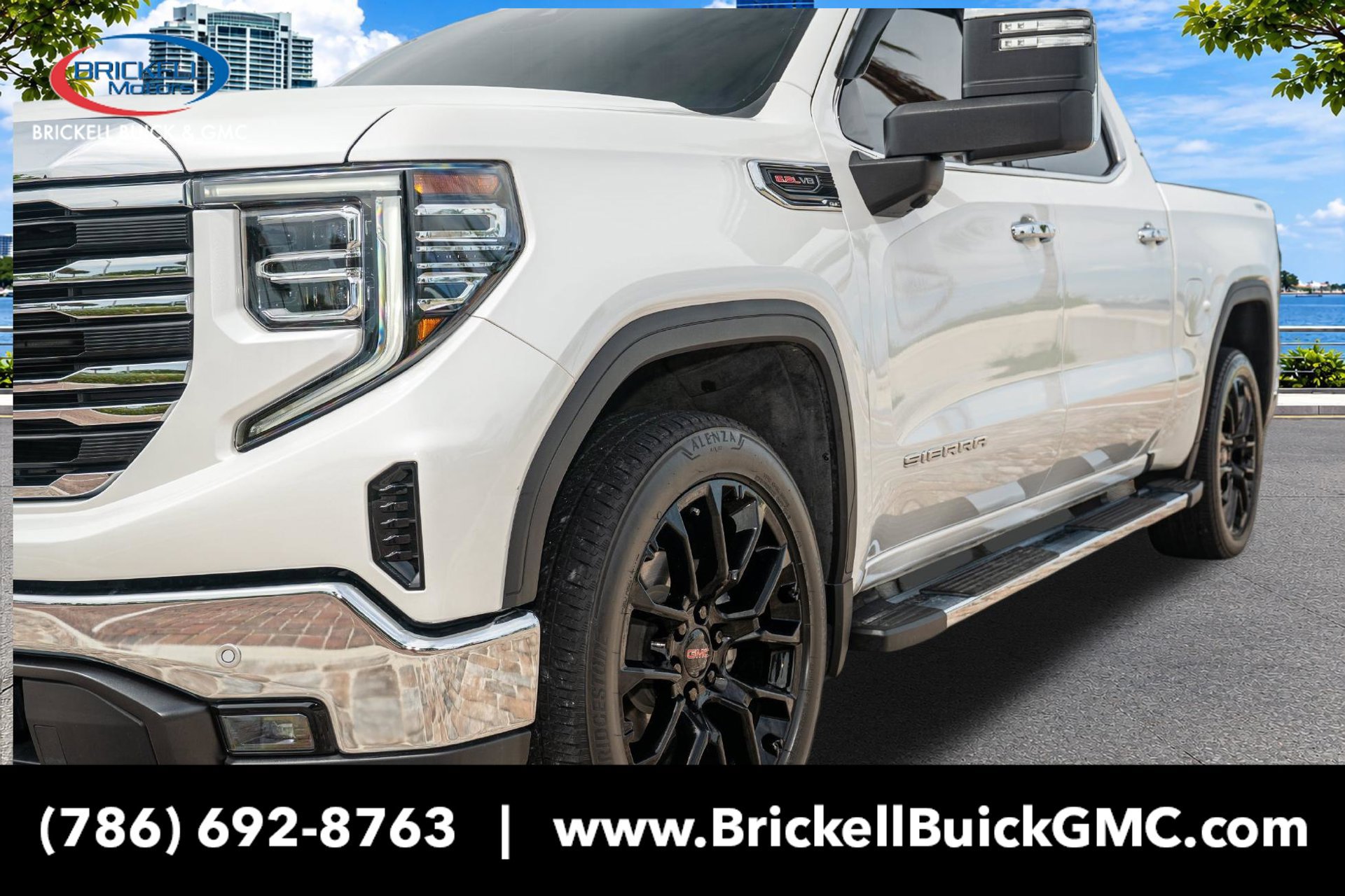 Used 2025 GMC Sierra 1500 SLT w/ SLT Premium Plus Package AWD/4WD image 33