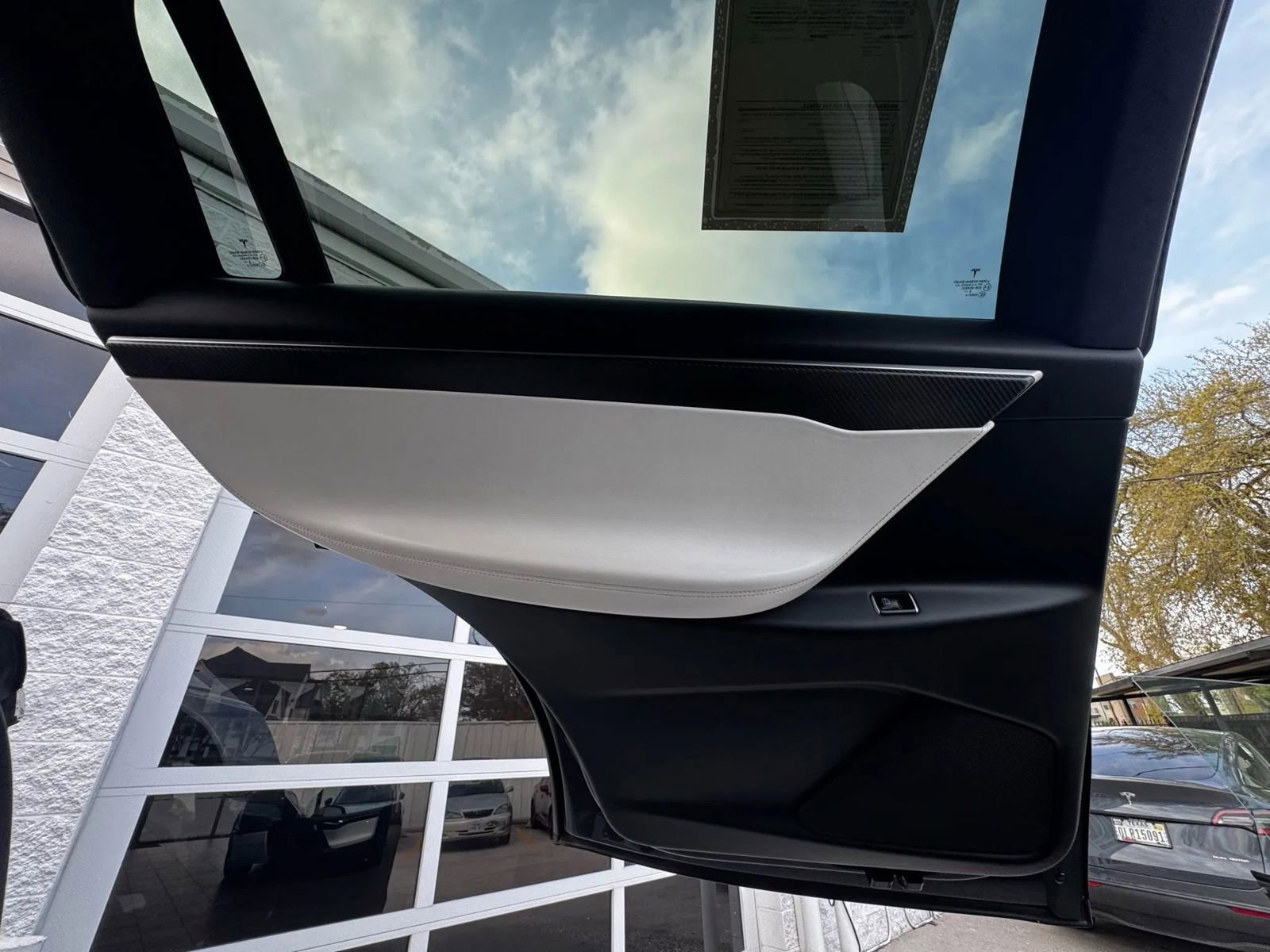 Used 2016 Tesla Model X Performance image 20