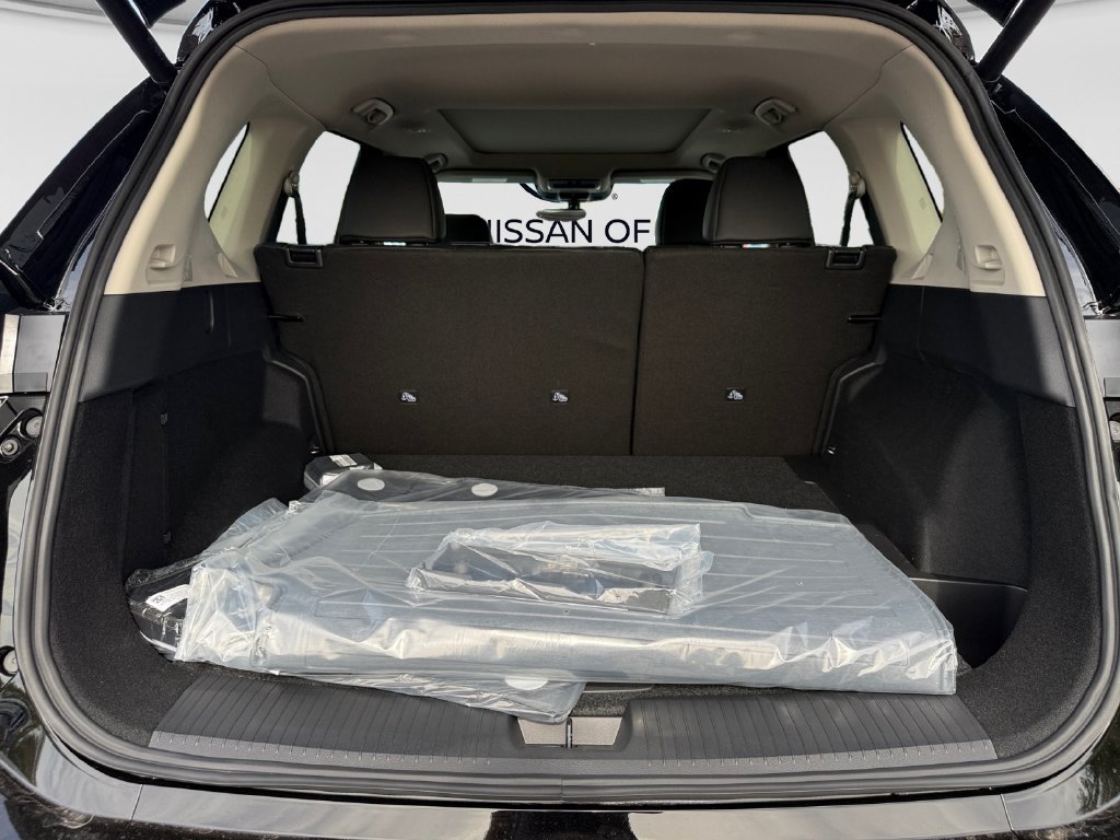 New 2027 Nissan Rogue Dark Armor AWD/4WD image 18