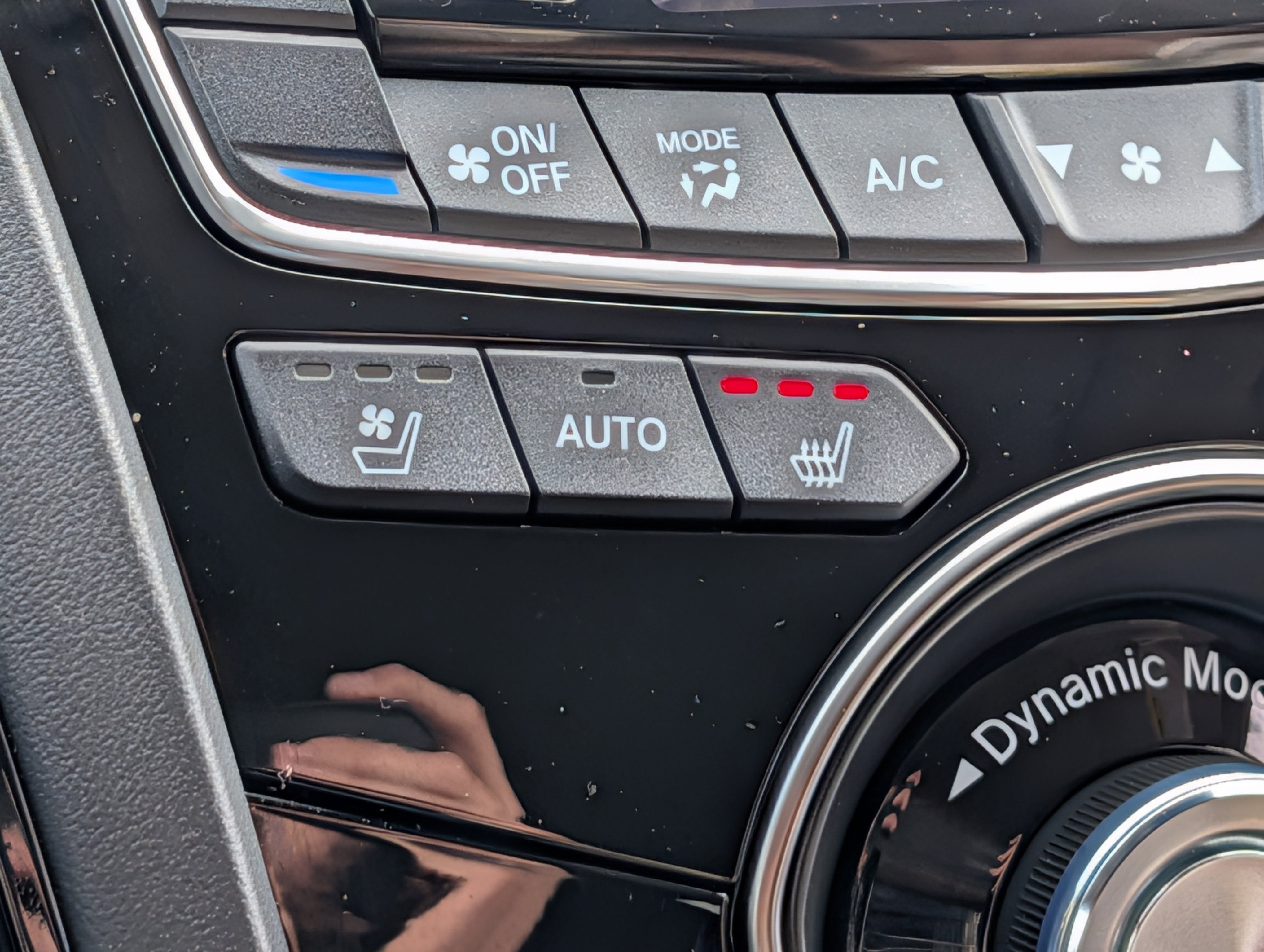 Certified 2024 Acura RDX w/Advance Package image 28