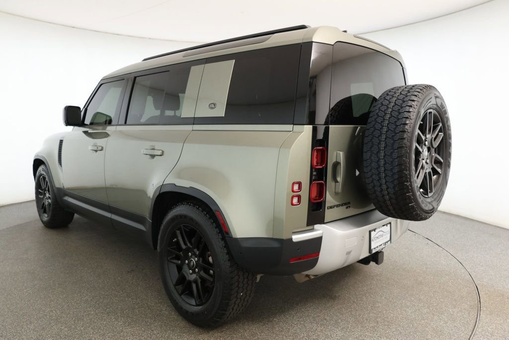 Used 2020 Land Rover Defender 110 S image 6