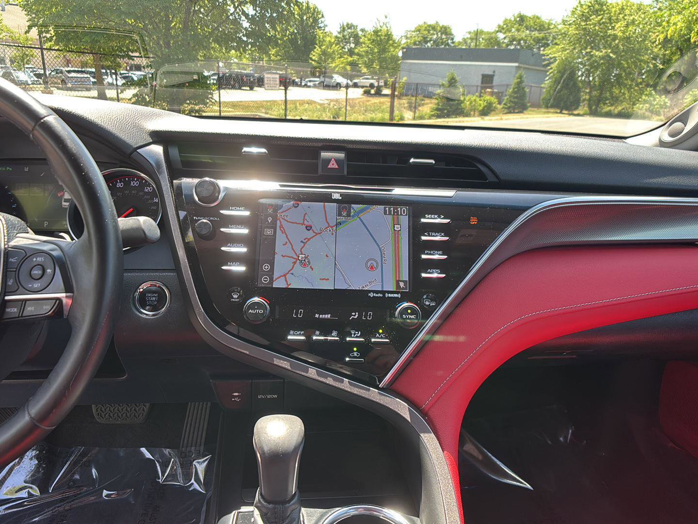 Used 2018 Toyota Camry XSE w/ Driver Assist Package FWD image 31