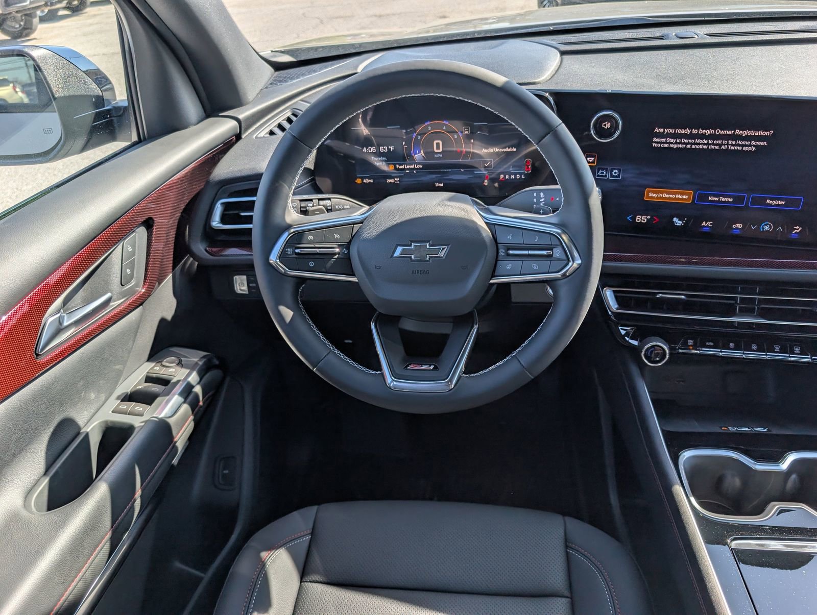 New 2026 Chevrolet Traverse Z71 image 16
