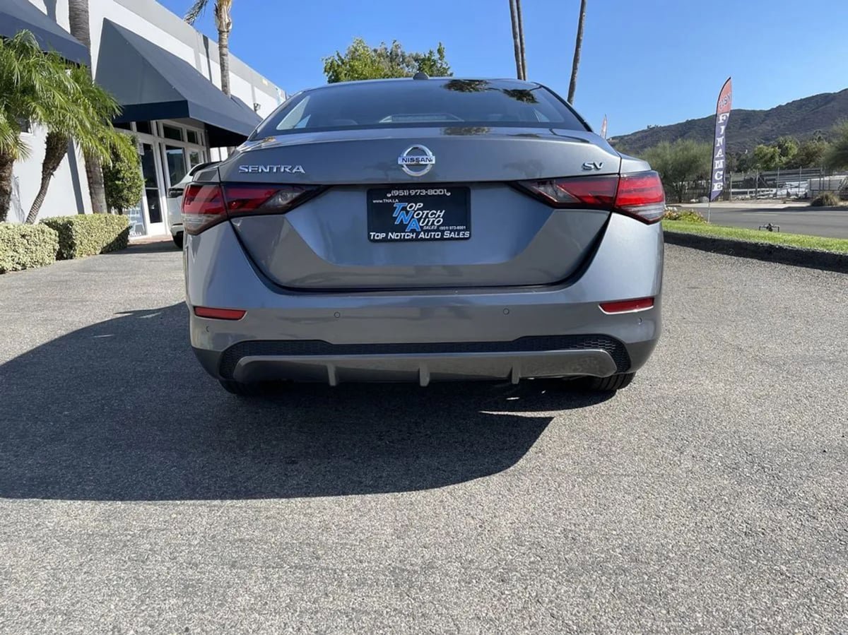 Used 2023 Nissan Sentra SV image 6