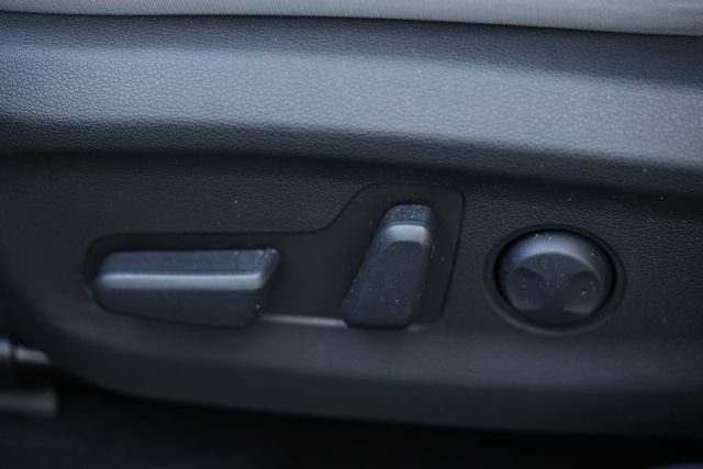 Used 2023 Hyundai Kona SE w/ Cargo Package FWD image 22