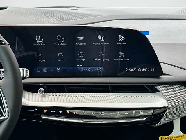 New 2026 Cadillac Optiq Luxury 2 AWD/4WD image 3