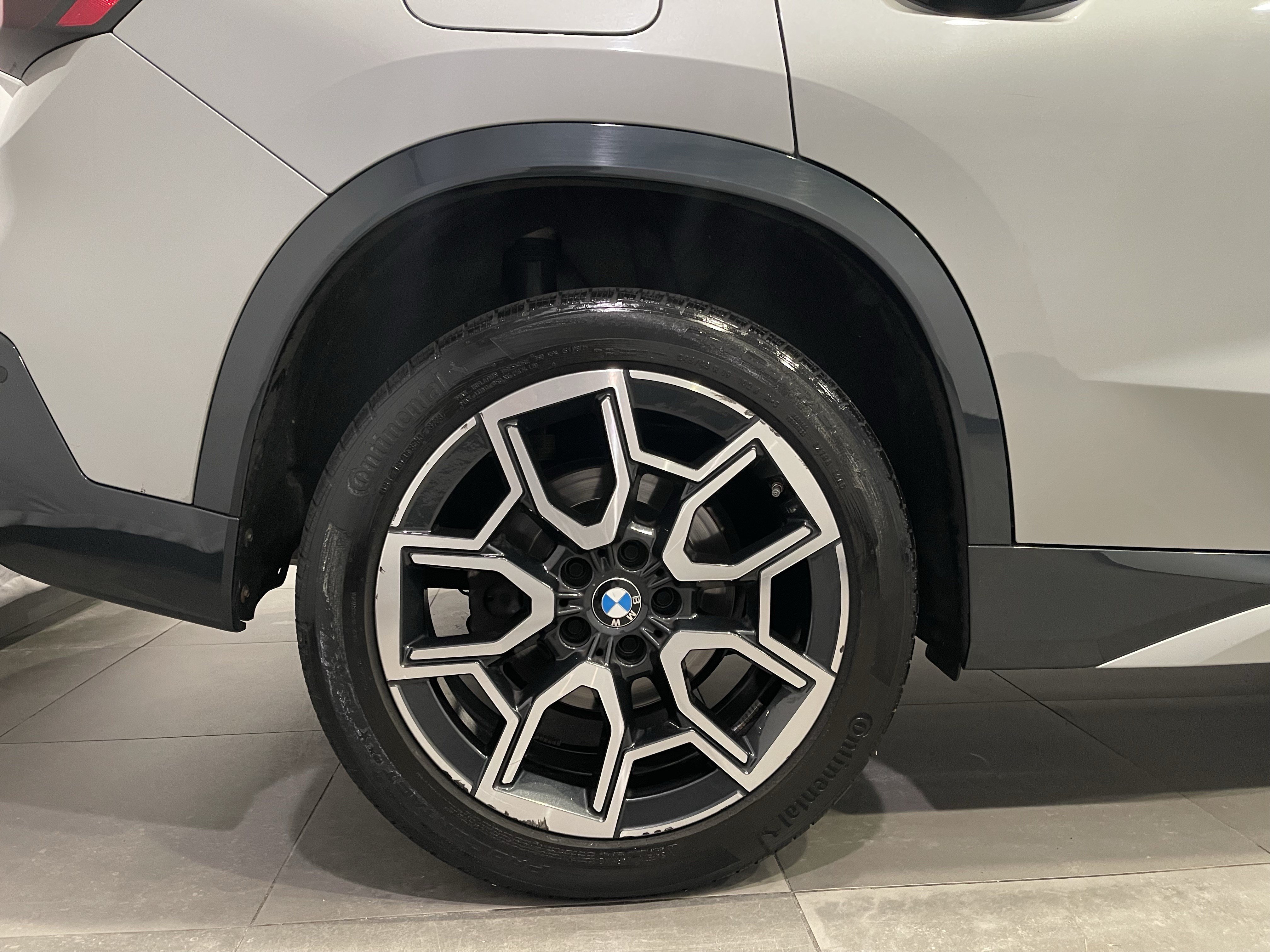 Certified 2023 BMW X1 xDrive28i w/ Convenience Package AWD/4WD image 9